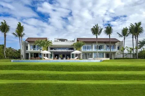 10 00 Casa De Campo DR 22000