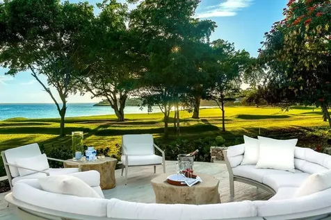10 00 Casa De Campo DR 22000
