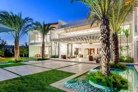 10 00 Casa De Campo DR 22000