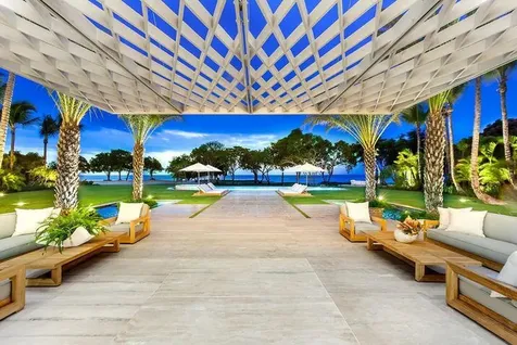 10 00 Casa De Campo DR 22000