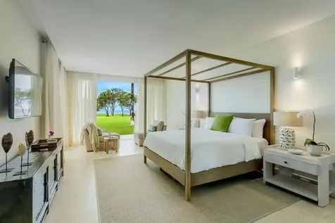 10 00 Casa De Campo DR 22000