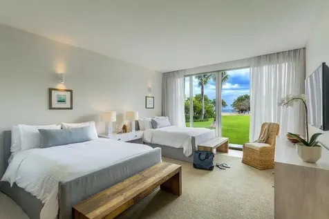 10 00 Casa De Campo DR 22000