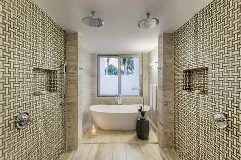 10 00 Casa De Campo DR 22000