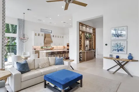 2530 Nw 71st Street Boca Raton FL 33496