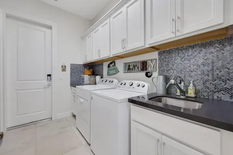 2530 Nw 71st Street Boca Raton FL 33496