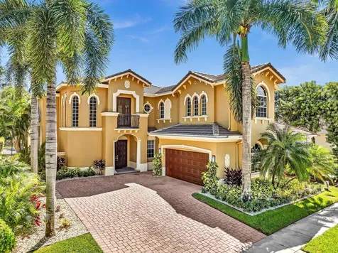 8126 Valhalla Drive Delray Beach FL 33446