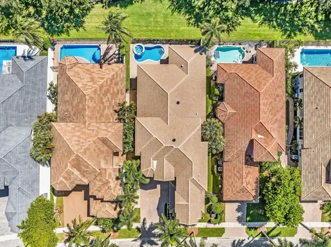 8126 Valhalla Drive Delray Beach FL 33446