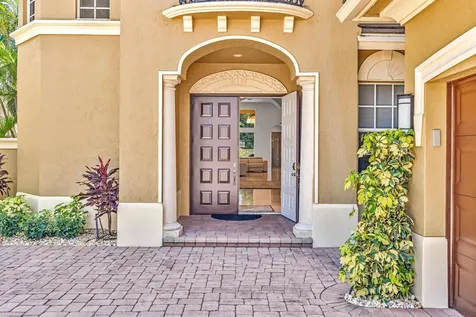8126 Valhalla Drive Delray Beach FL 33446