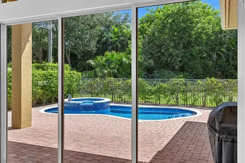 8126 Valhalla Drive Delray Beach FL 33446