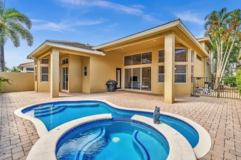 8126 Valhalla Drive Delray Beach FL 33446