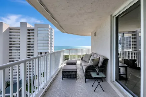 5049 N Highway A1a Hutchinson Island FL 34949