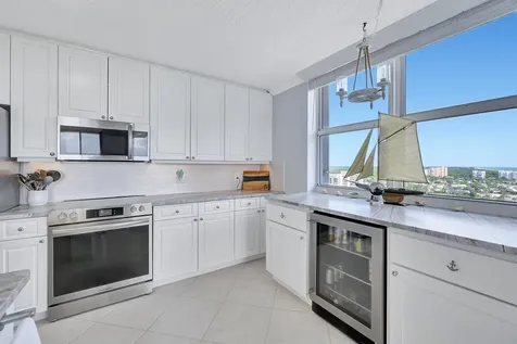 5049 N Highway A1a Hutchinson Island FL 34949