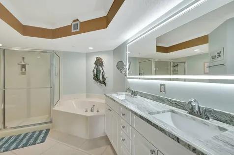5049 N Highway A1a Hutchinson Island FL 34949