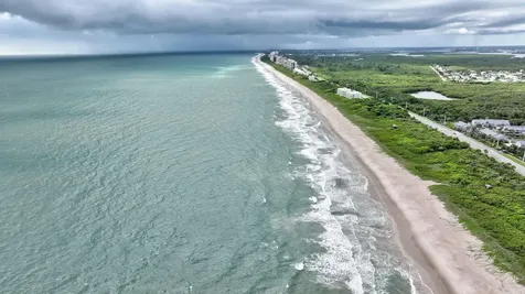 5049 N Highway A1a Hutchinson Island FL 34949