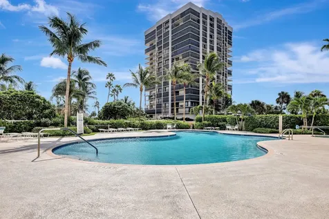 5049 N Highway A1a Hutchinson Island FL 34949