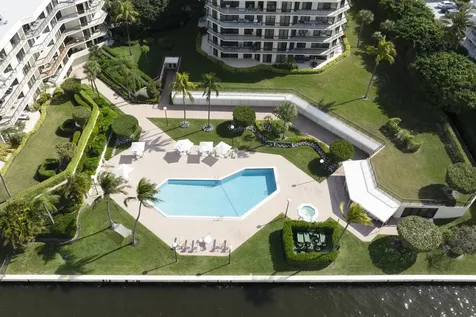 2778 S Ocean Boulevard Palm Beach FL 33480