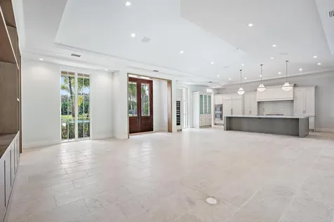 2917 Bluewater Cove Gulf Stream FL 33483