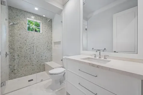 2917 Bluewater Cove Gulf Stream FL 33483