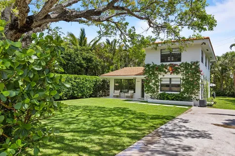 3214 Washington Road West Palm Beach FL 33405