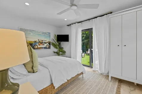 3214 Washington Road West Palm Beach FL 33405