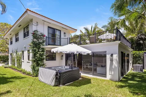 3214 Washington Road West Palm Beach FL 33405