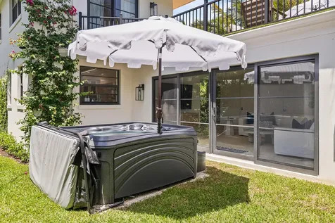 3214 Washington Road West Palm Beach FL 33405
