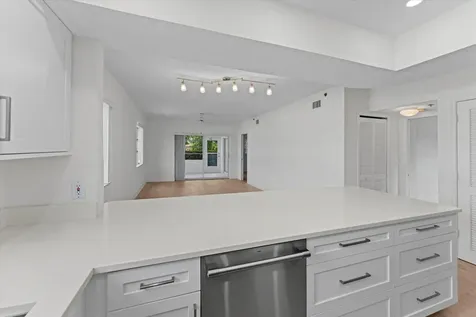 2950 Se Ocean Boulevard Stuart FL 34996