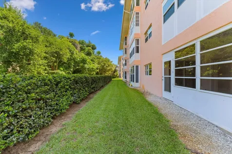 2950 Se Ocean Boulevard Stuart FL 34996