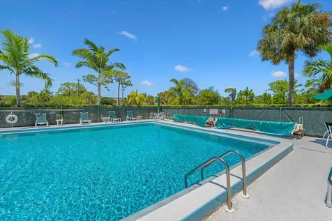 2950 Se Ocean Boulevard Stuart FL 34996