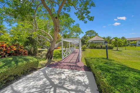 2950 Se Ocean Boulevard Stuart FL 34996