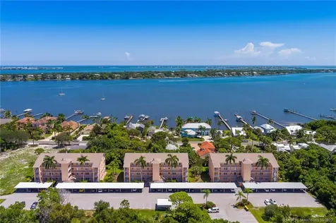 2950 Se Ocean Boulevard Stuart FL 34996