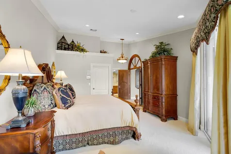 222 Legendary Circle Palm Beach Gardens FL 33418