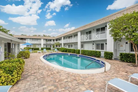 1001 Ne 8th Avenue Delray Beach FL 33483