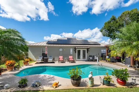 1817 Sw Davis Street Port Saint Lucie FL 34953