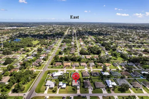 1817 Sw Davis Street Port Saint Lucie FL 34953
