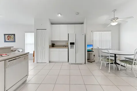7351 Sterling Falls Lane Boynton Beach FL 33437