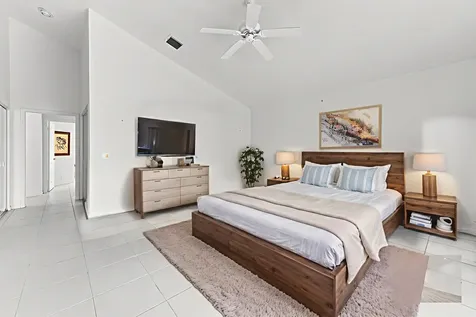 7351 Sterling Falls Lane Boynton Beach FL 33437