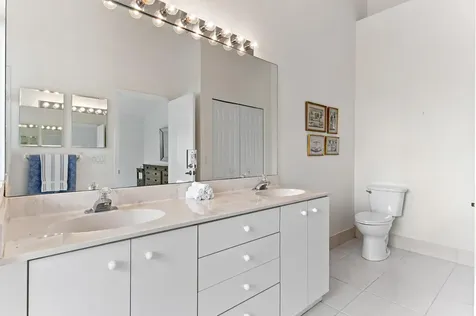 7351 Sterling Falls Lane Boynton Beach FL 33437