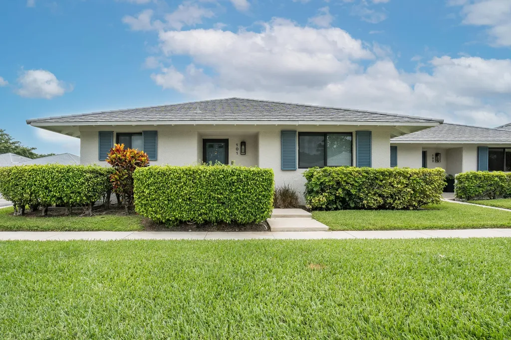 101 Club Drive Palm Beach Gardens FL 33418