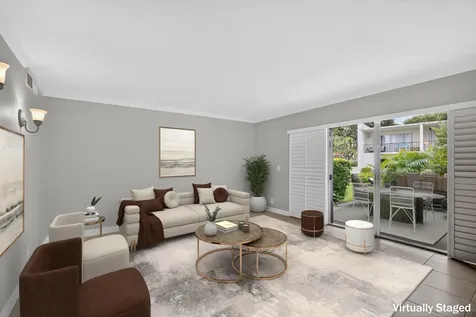 382 Golfview Road North Palm Beach FL 33408
