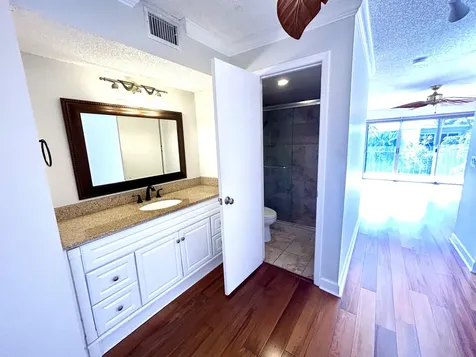 382 Golfview Road North Palm Beach FL 33408