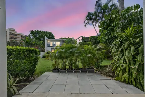 382 Golfview Road North Palm Beach FL 33408