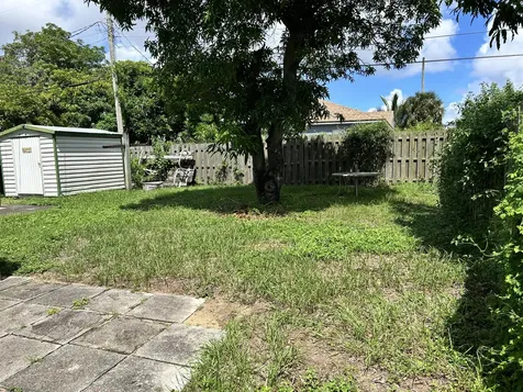 840 W 2nd Street Riviera Beach FL 33404