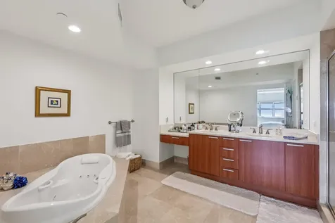 2640 Lake Shore Drive Riviera Beach FL 33404