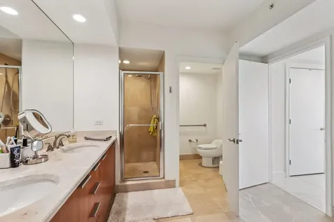 2640 Lake Shore Drive Riviera Beach FL 33404