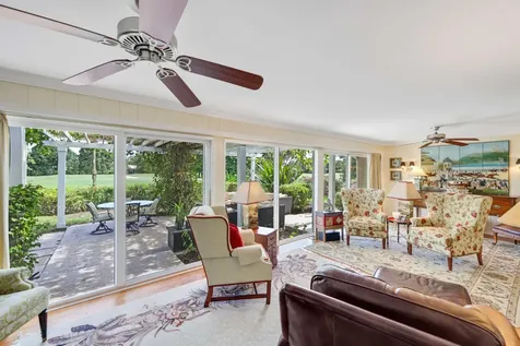 36 Country Road Village of Golf FL 33436