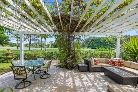 36 Country Road Village of Golf FL 33436