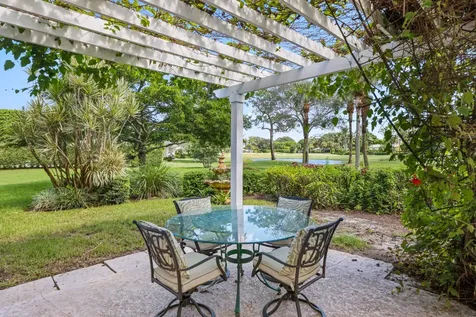 36 Country Road Village of Golf FL 33436