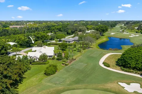 36 Country Road Village of Golf FL 33436