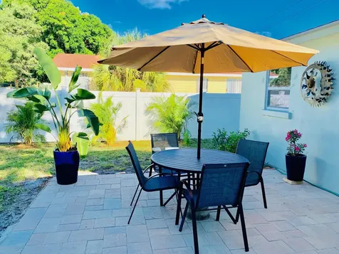 511 NW 3rd Street Delray Beach FL 33444